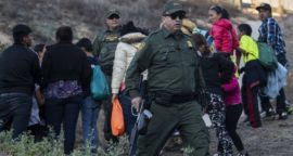 Migrant caravan: Girl dies in custody after crossing Mexico-US border