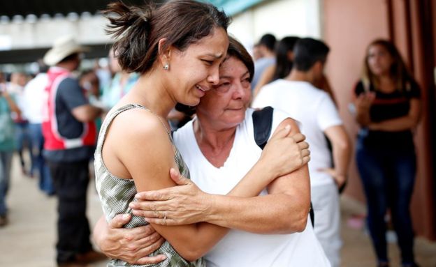 Brumadinho: Thousands told to evacuate over second Brazil dam risk