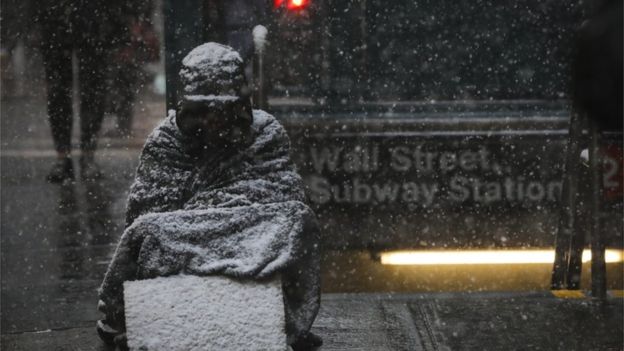 Polar vortex claims eight lives as US cold snap continues